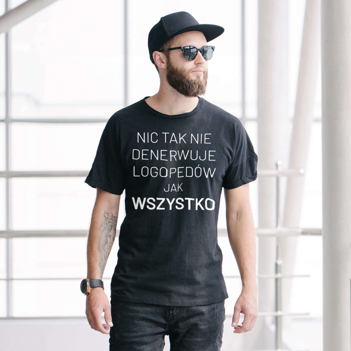 Nic Tak Nie Denerwuje Logopedów Jak Wszystko - Męska Koszulka Czarna