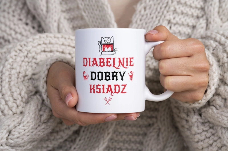 Diabelnie Dobry Ksiądz - Kubek Biały