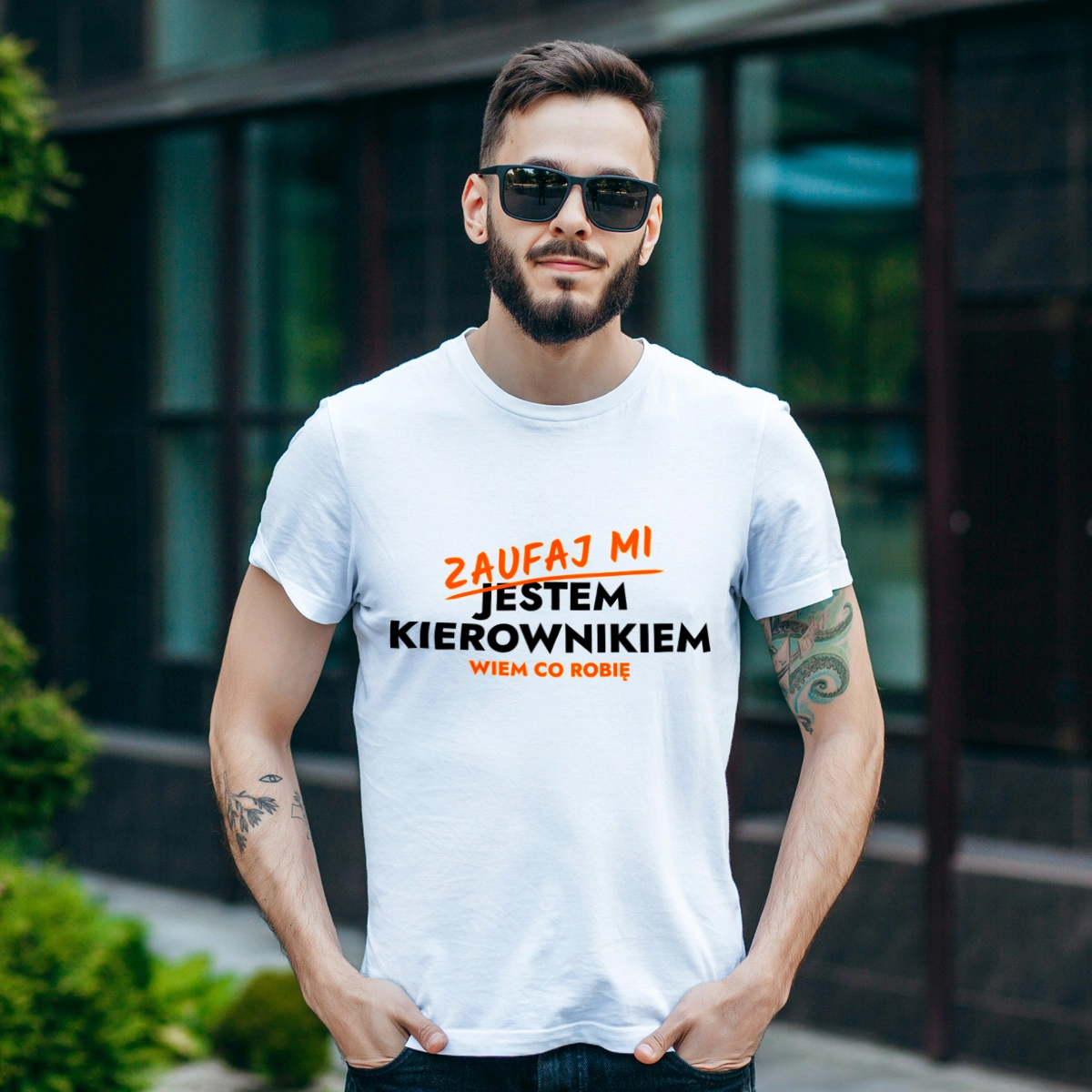 Zaufaj Mi Jestem Kierownika - Męska Koszulka Biała