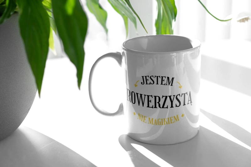 Jestem Rowerzystą Nie Magikiem - Kubek Biały