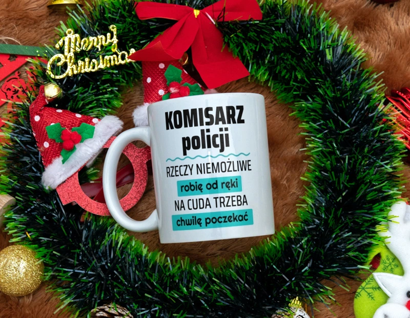 Komisarz Policji - Rzeczy Niemożliwe Robię Od Ręki - Na Cuda Trzeba Chwilę Poczekać - Kubek Biały