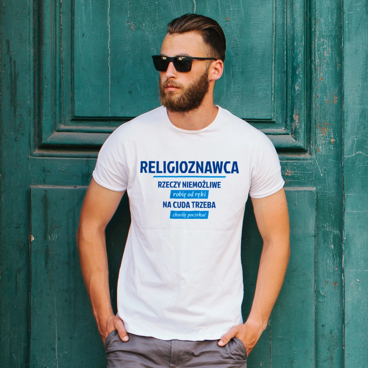 Religioznawca - Rzeczy Niemożliwe Robię Od Ręki - Na Cuda Trzeba Chwilę Poczekać - Męska Koszulka Biała