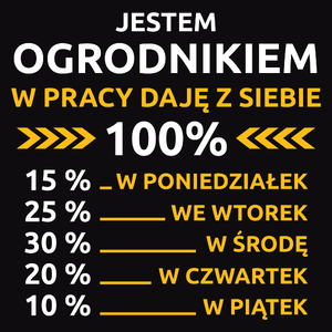 ogrodnik w pracy daje z siebie 100%  - Męska Koszulka Czarna